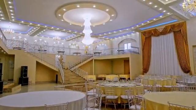 ХРУСТАЛЬНЫЙ ЗАЛ смотреть онлайн