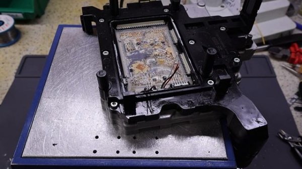 Mechatronika DQ250 komputer sterownik DSG jak wymienić czujniki ciśnienia