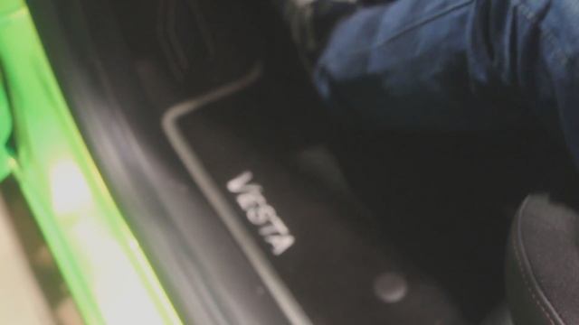 LADA VESTA смотреть онлайн