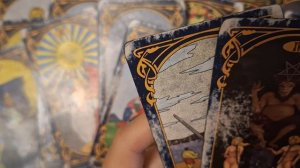 ТАРО РАСКЛАД\ ВОЗНЯ И СОПЕНИЕ У ВАС ЗА СПИНОЙ