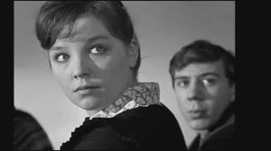 В школьное окно смотрят облака... Михаил Пляцковский.