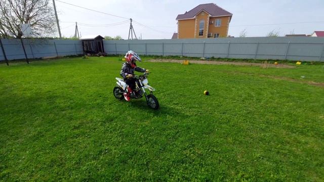 Покатушки на питбайке JMC 60A