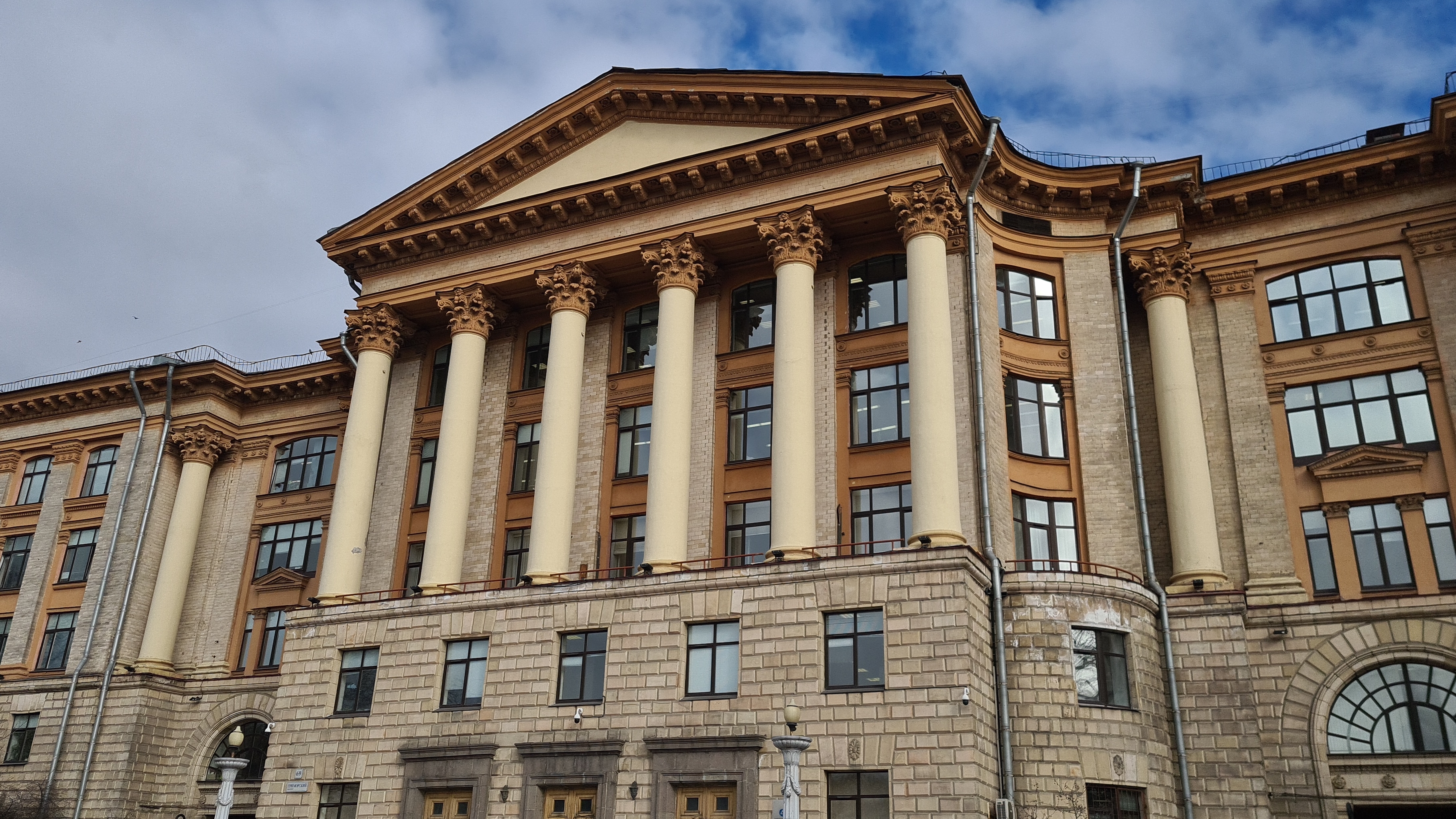 Санкт-Петербург. Погуляем по Приморскому проспекту. смотреть онлайн