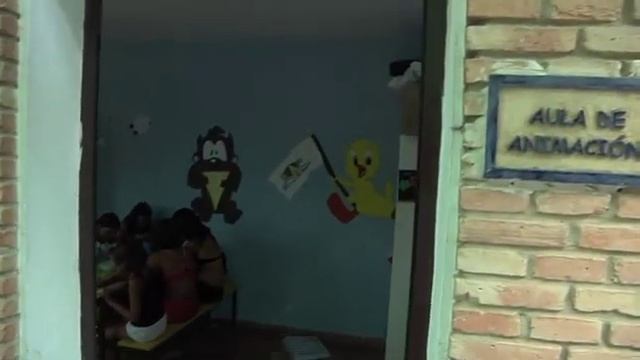 VIDEO CAMPING INT. ARANJUEZ - MADRID - CARAVANING BUNGALOW PARK смотреть онлайн