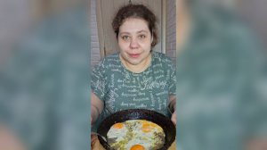 ЧУМАКОВ ОПОЗОРИЛ ЖЕНУ В ИНТЕРВЬЮ/МУКБАНГ ЯИЧНИЦА С ЛУКОМ