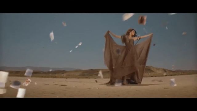 Selena Gomes & The Scene - A Year Without Rain . смотреть онлайн