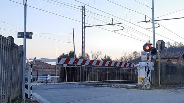 PL Italia - Montegrotto Terme - Via Catajo (TM 2000) - Le ultime corse del treno Frecciabianca смотреть онлайн