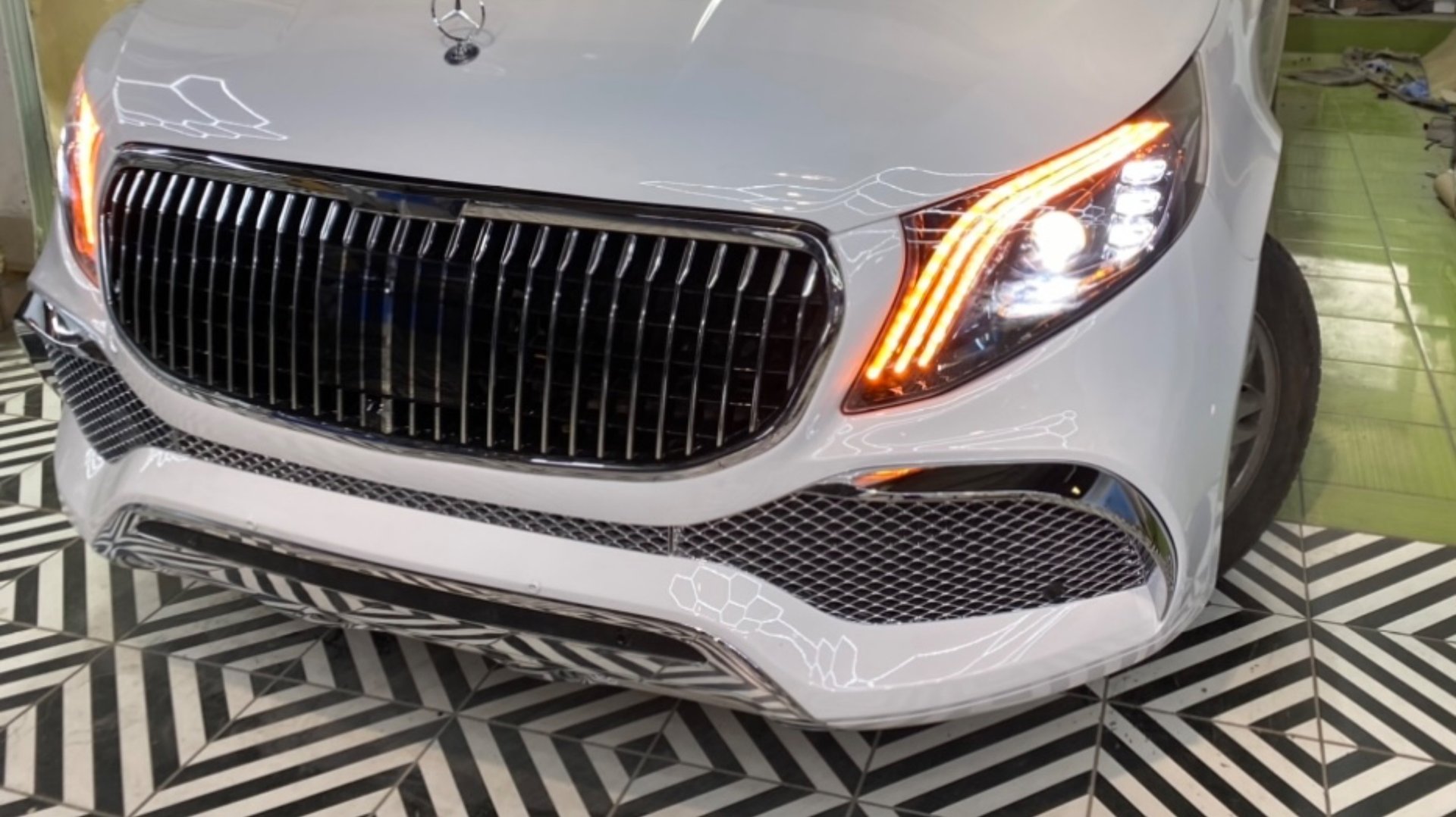 Рестайлинг Переделка Mercedes Vito Viano W639 в W447
 V Classe Установка Покраска СПб