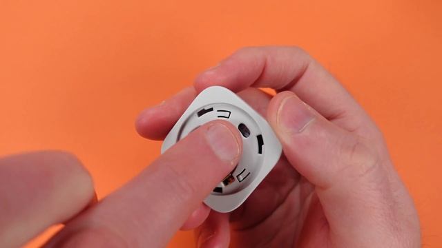 Aqara Temperature and Humidity Sensor Battery Replacement смотреть онлайн