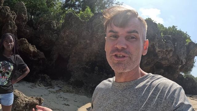 ЭКСПРЕССИЯ КЕНИЙКИ ВО ВСЁМ ПРОЯВЛЕНИИ / АФРИКА из Закрытого доступа смотреть онлайн