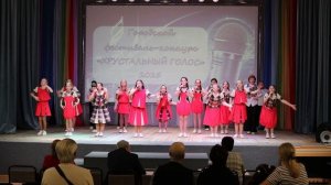 Вокально-хоровая студия "Акцент", "Детство".