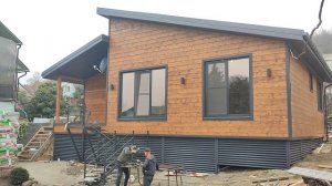 идеальная отделка для цоколя на винтовых сваях.