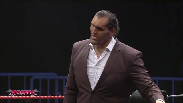 The Great Khali Confronted In Ring - Qatar Pro Wrestling смотреть онлайн