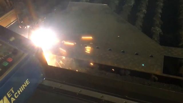 Резка металла 3 мм для мангала смотреть онлайн