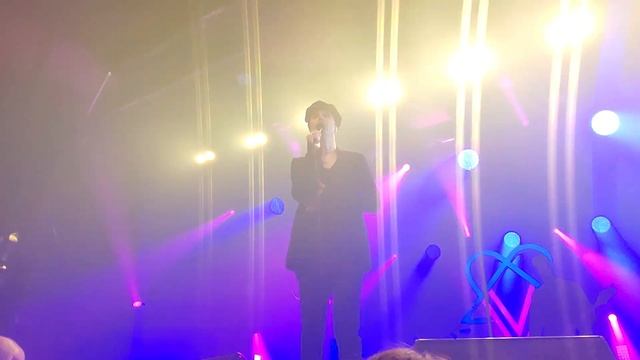 VV - Neon Noir 14.02.2023 Warszawa смотреть онлайн