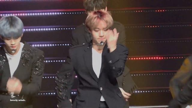 [4K] 181231-190101 MBC 가요대제전 : 워너원 에너제틱(Energetic) - 박지훈 직캠 / PARK JIHOON FOCUS FANCAM / 워너원 смотреть онлайн