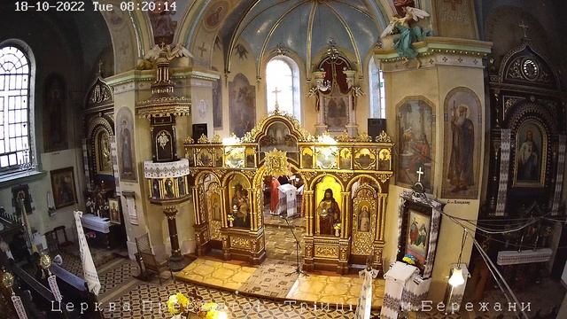 Служба Божа ГКЦ Пресвятої Трійці м. Бережани смотреть онлайн