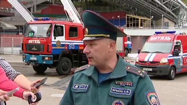 Учения в Летнем амфитеатре смотреть онлайн