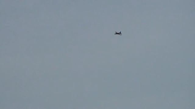 Eflite Habu 32 Turbine - Maiden flight смотреть онлайн