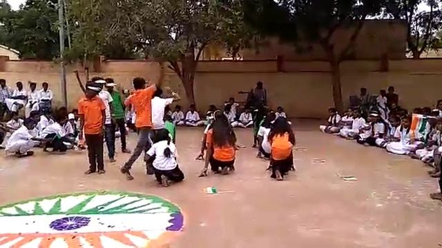 HUTTODEKE SAYODEKE_ INDIRA GANDI RESIDENTIAL SCHOOL DEVASAMUDRA. смотреть онлайн