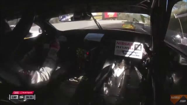 Liqui Moly Bathurst 12 Hour Final Hour 2016 {720p 60fps} смотреть онлайн