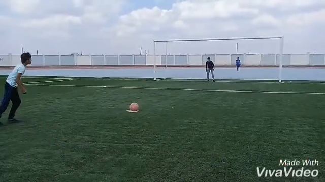 ⚽ ФУТБОЛЬНЫЙ ЧЕЛЛЕНДЖ - 3 Выпуск Челлендж .. На Наказание С Яйцами смотреть онлайн