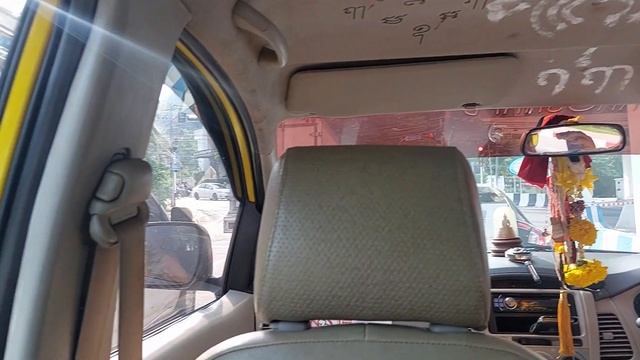 BUS from Bangkok Airport to Taxi in Pattaya to Hotel смотреть онлайн