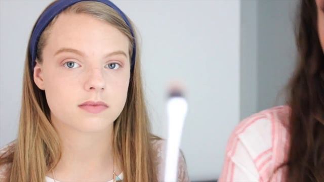 Soft and Dewy Makeup Tutorial смотреть онлайн