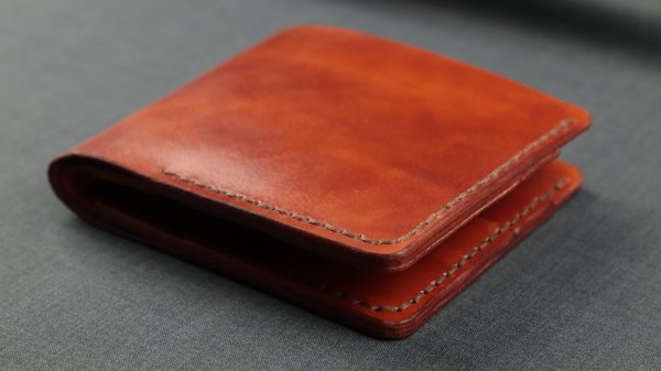 Кошелек из кожи своими руками + выкройка. Простой бифолд