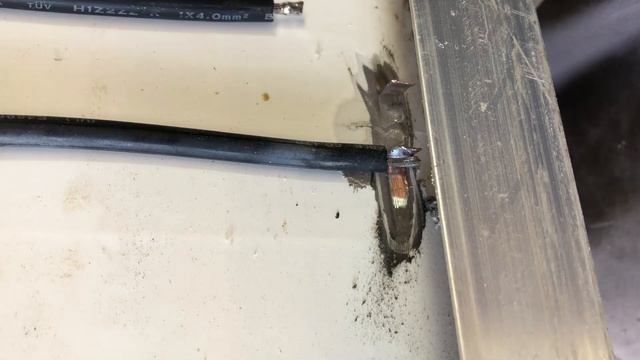 Hack Your 36V Solar Panel For 12V Operation смотреть онлайн