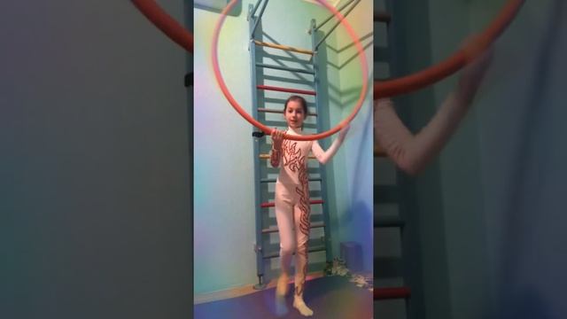 Упражнения на воздушном кольце для начинающих смотреть онлайн