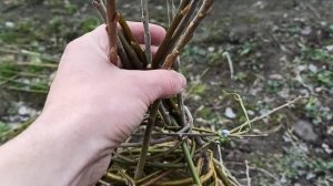 Простой способ изготовления верши. Рыболовные ловушки