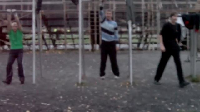 Не вошедшие кадры с видео Осень, Турники,Акробатика