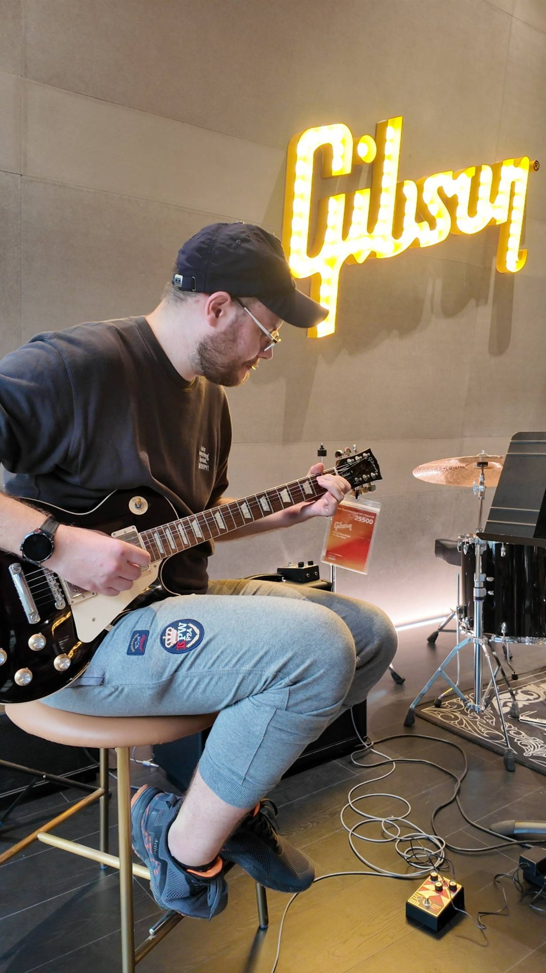 Дорогой сердцу хит смотреть онлайн