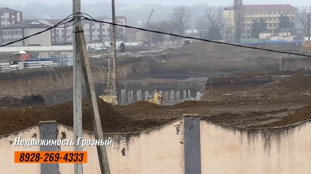 Строительные работы в новом районе Грозного идут полным ходом смотреть онлайн
