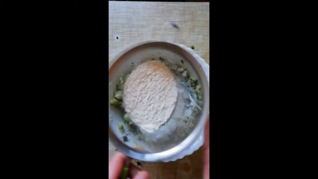 Лепешки из картохи с зеленью. Самый простой рецепт. смотреть онлайн