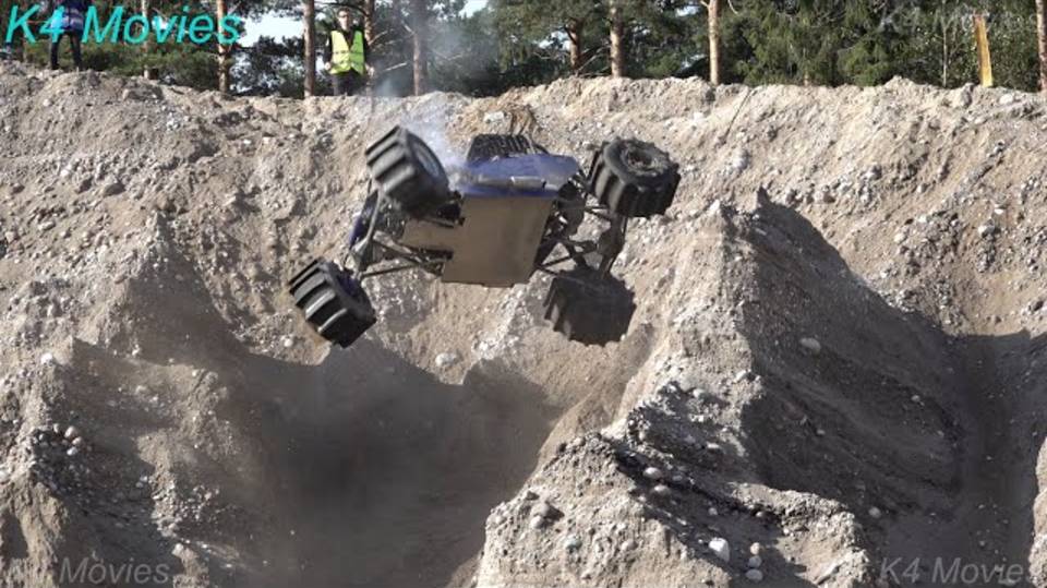 4x4 Экстремальный подъем в гору смотреть онлайн