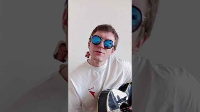 Михаил Сахаров - Это-она