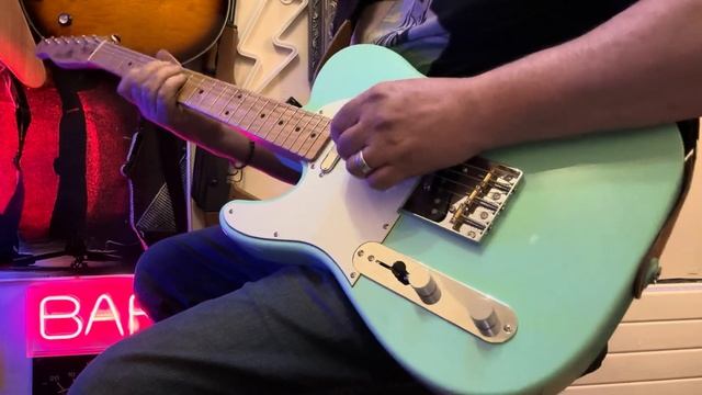 Harley Benton TE62cc Reverb,Distortion,OD,Wah,Fuzz,Lesley,Flanger,Chorus,Delay смотреть онлайн