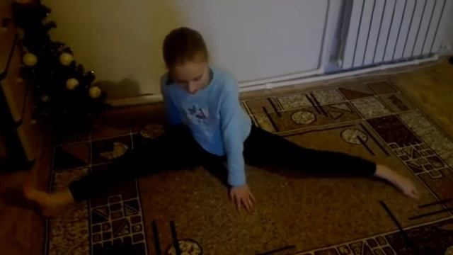 Как сесть на поперечный шпаг за 10 минут) смотреть онлайн