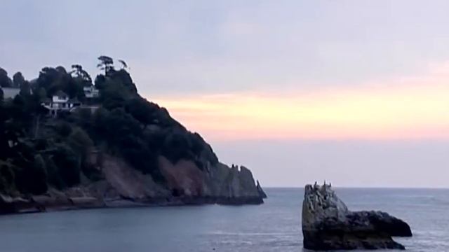 Solution pre intermediate 3rd edition Unit 8 Two crime writers mixed смотреть онлайн