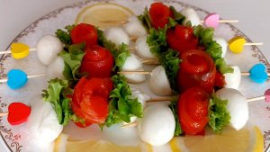 📌 Канапе с красной рыбой на шпажках - отличная закуска на праздничный стол