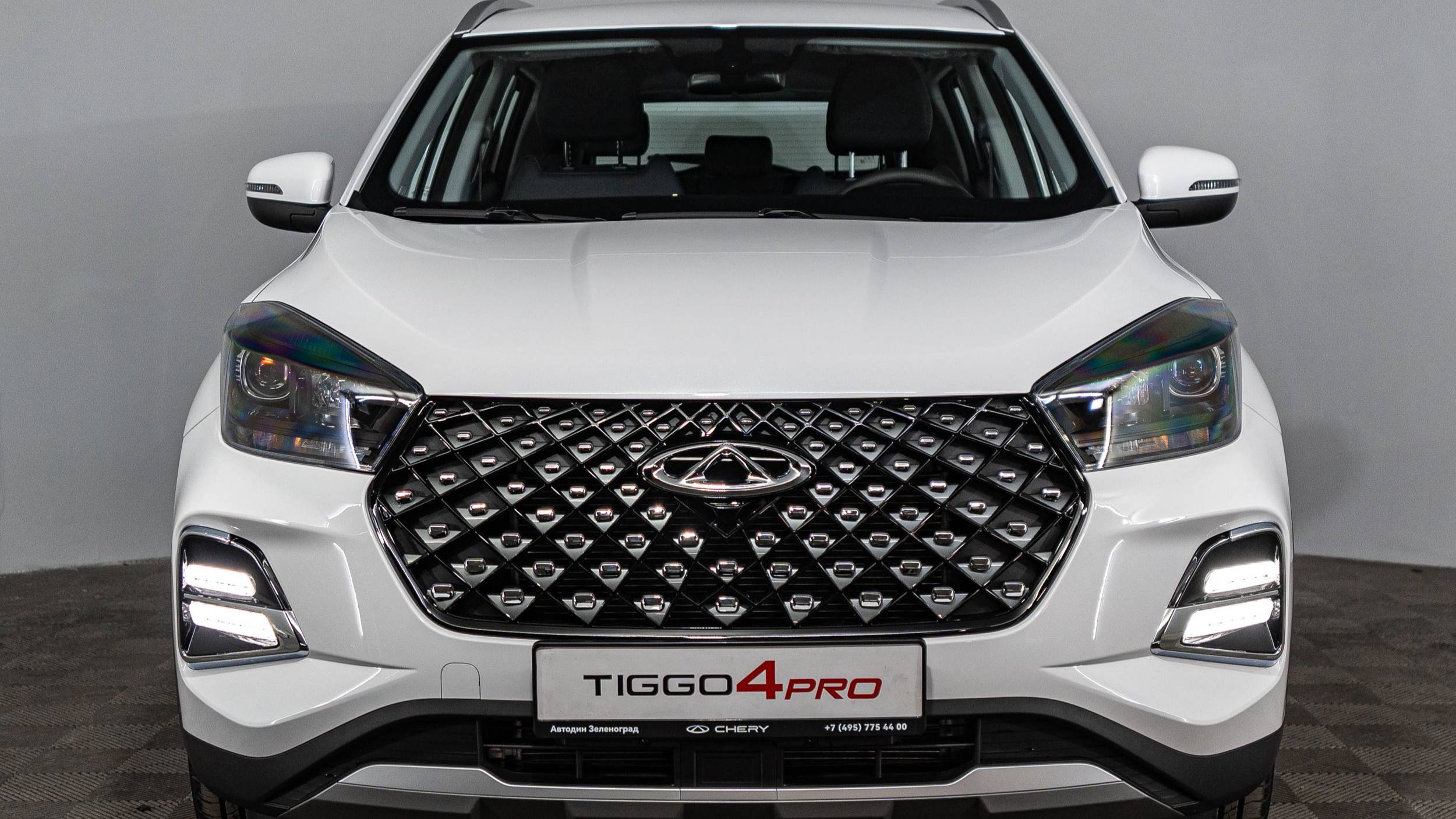 CHERY TIGGO 4 PRO (Action) Искрящийся белый смотреть онлайн