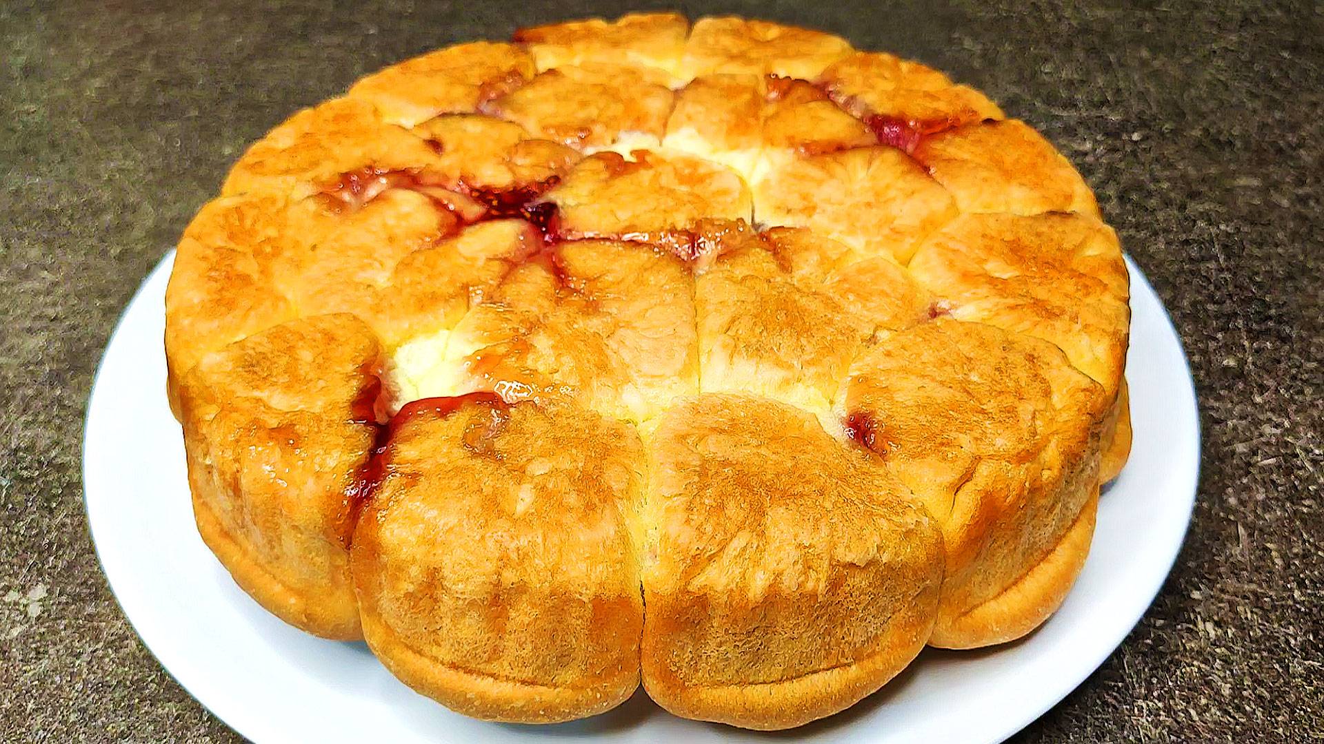 Я готова печь ЕГО КАЖДЫЙ ДЕНЬ! ОБАЛДЕННЫЙ Отрывной ПИРОГ С ПОВИДЛОМ, мягкий КАК ПУХ! смотреть онлайн