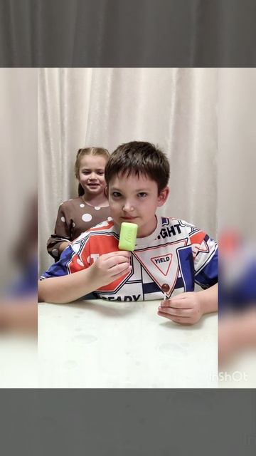 понюхать/облизать