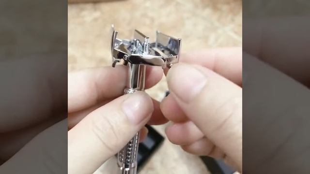 ￼Dao Cạo Râu Cổ Điển Cao Cấp WEISHI Mở Cánh Bướm Chính Hãng смотреть онлайн