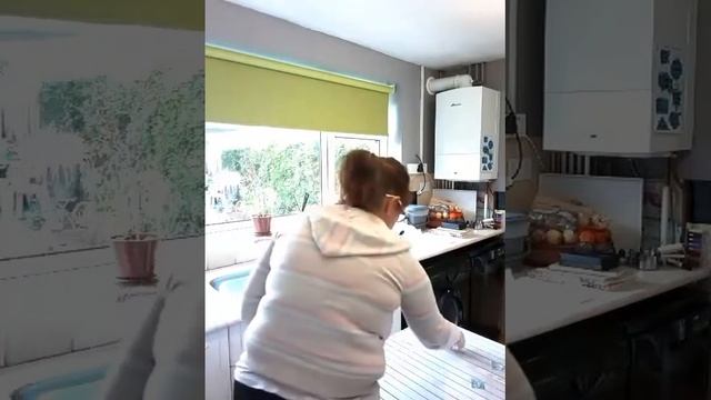 Vid 2 Of Coconut Macaroons And Garden Table