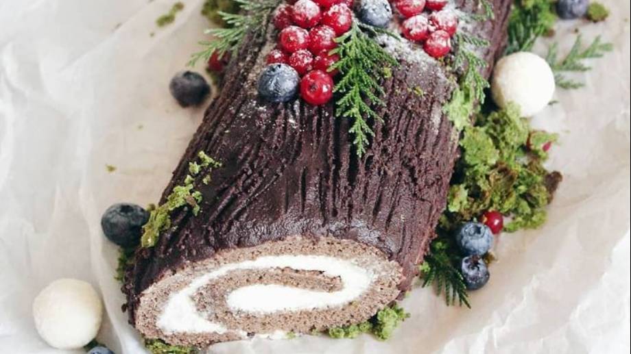 Торт Рождественское полено смотреть онлайн