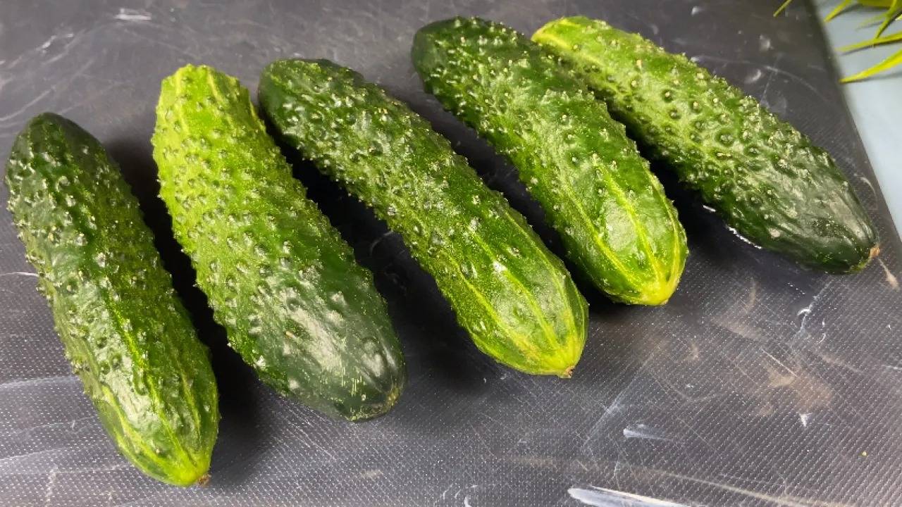 Китайские ГОРЯЧИЕ огурцы! Гости ДОЛГО ГАДАЛИ, как их приготовили! Просто и вкусно ОЧЕНЬ! смотреть онлайн