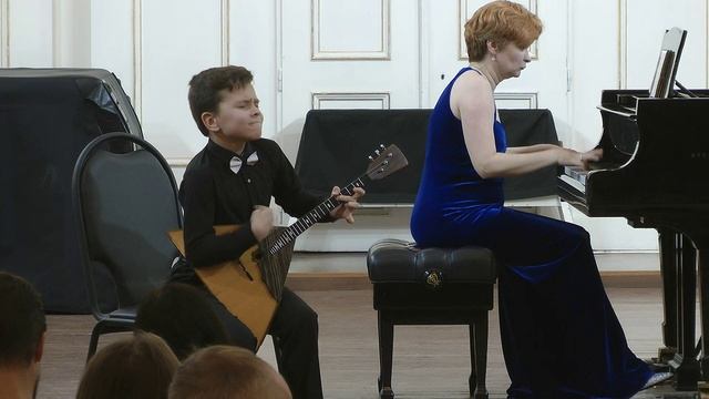 IX Междунар.конкурс исп. на балалайке им. М.Ф.Рожкова. Гала-Концерт. Селиненков Максим смотреть онлайн